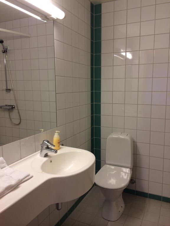 Vormsund Golf Hotell Bed Breakfast Oda fotoğraf